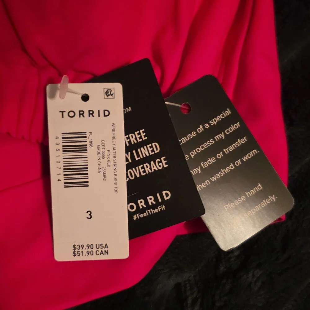 NWT Torrid Hot Pink Halter Bikini Top SIZE 3 - Picture 2 of 5